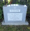 Max and Ruth Stein's tombstone